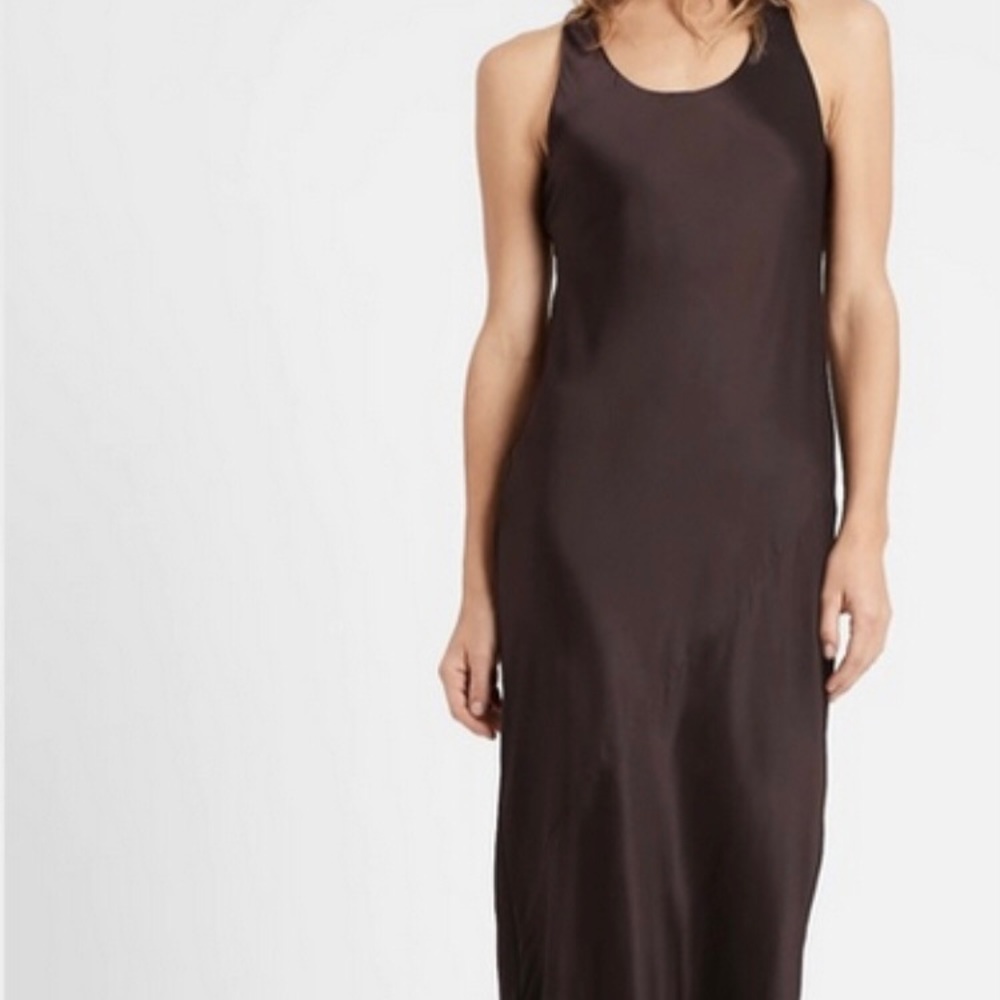 NWOT. Banana Republic Heritage Bias Cut Silk Dress Size 4